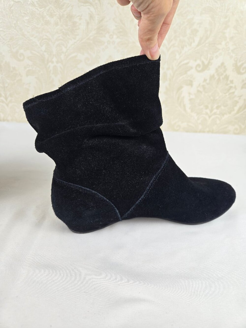 Style & Co Sz 6-1/2M Quirky Black Suede Slouchy Ankle Boots Flat Sole Almond Toe - Picture 9 of 12